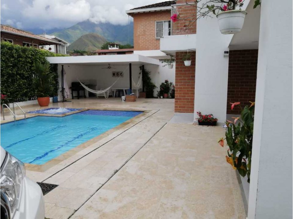 Vendo casas en sangeronimo Antioquia