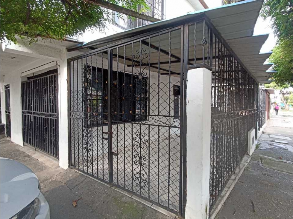 VENDO CASA EN BELALCÁZAR 2 PISOS PH ML 6566047