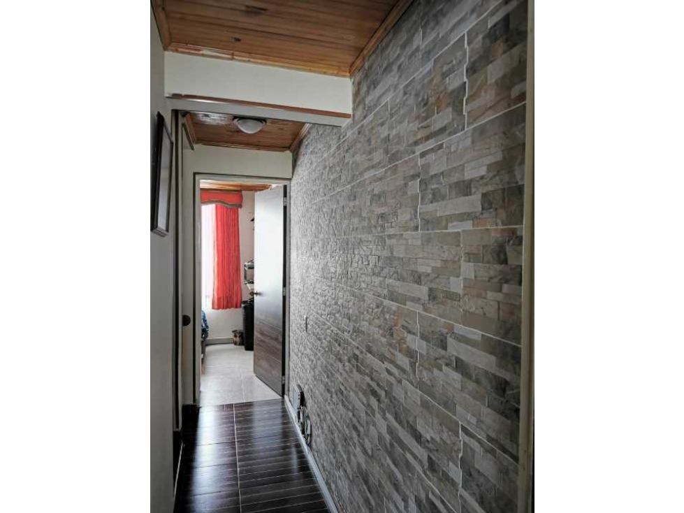 VENDO CASA EN PINAR DE SUBA