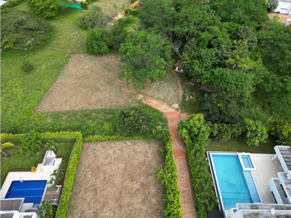 Vendo Excelente Lote cerca a Girardot en Condominio Pacoli