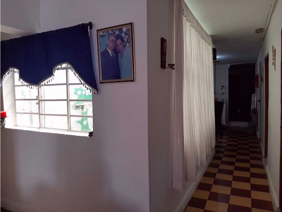 VENTA  CASA SEGUNDO  PISO  EN ENVIGADO/ BARRIO  SAN RAFAEL MAS TERRAZA