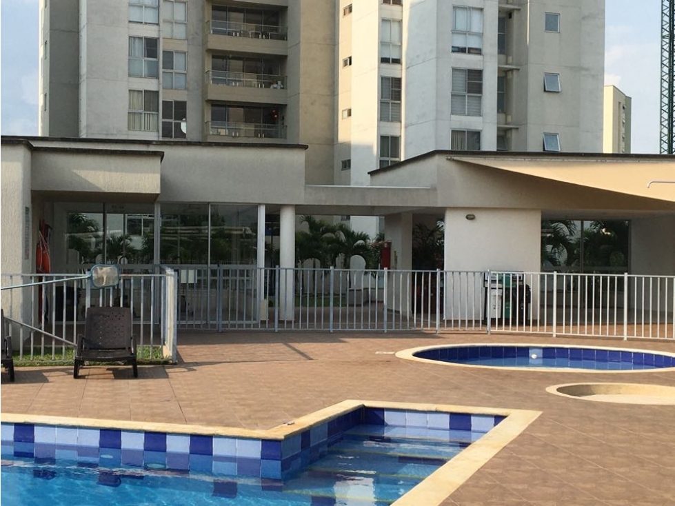 VENTA DE APARTAMENTO 4 PISO CON ASCENSOR -SECTOR VERDE ALFAGUARA (LIS)