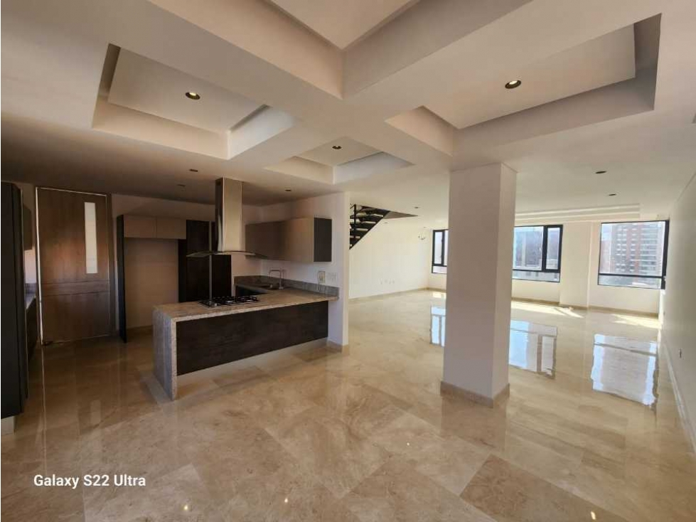 VENTA DE APARTAMENTO DUPLEX EN EL GOLF