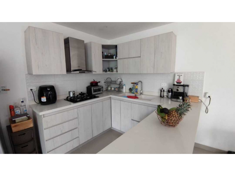 Venta de apartamento en barrio los Colores, Medellín