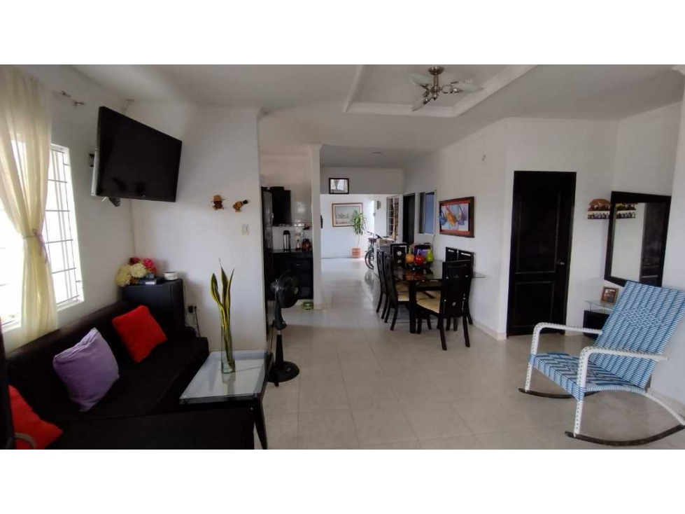 VENTA DE CASA EN BARRIO SANTA BÁRBARA, MONTERÍA