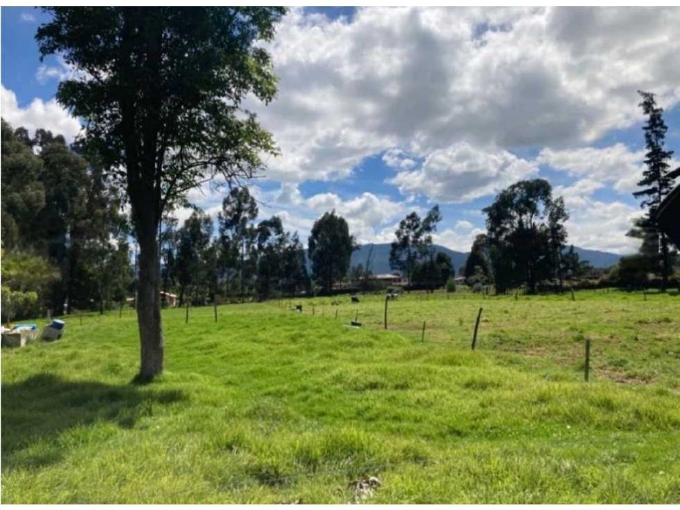 VENTA DE LOTE CON LICENCIA  EN CHIA, CUNDINAMARCA